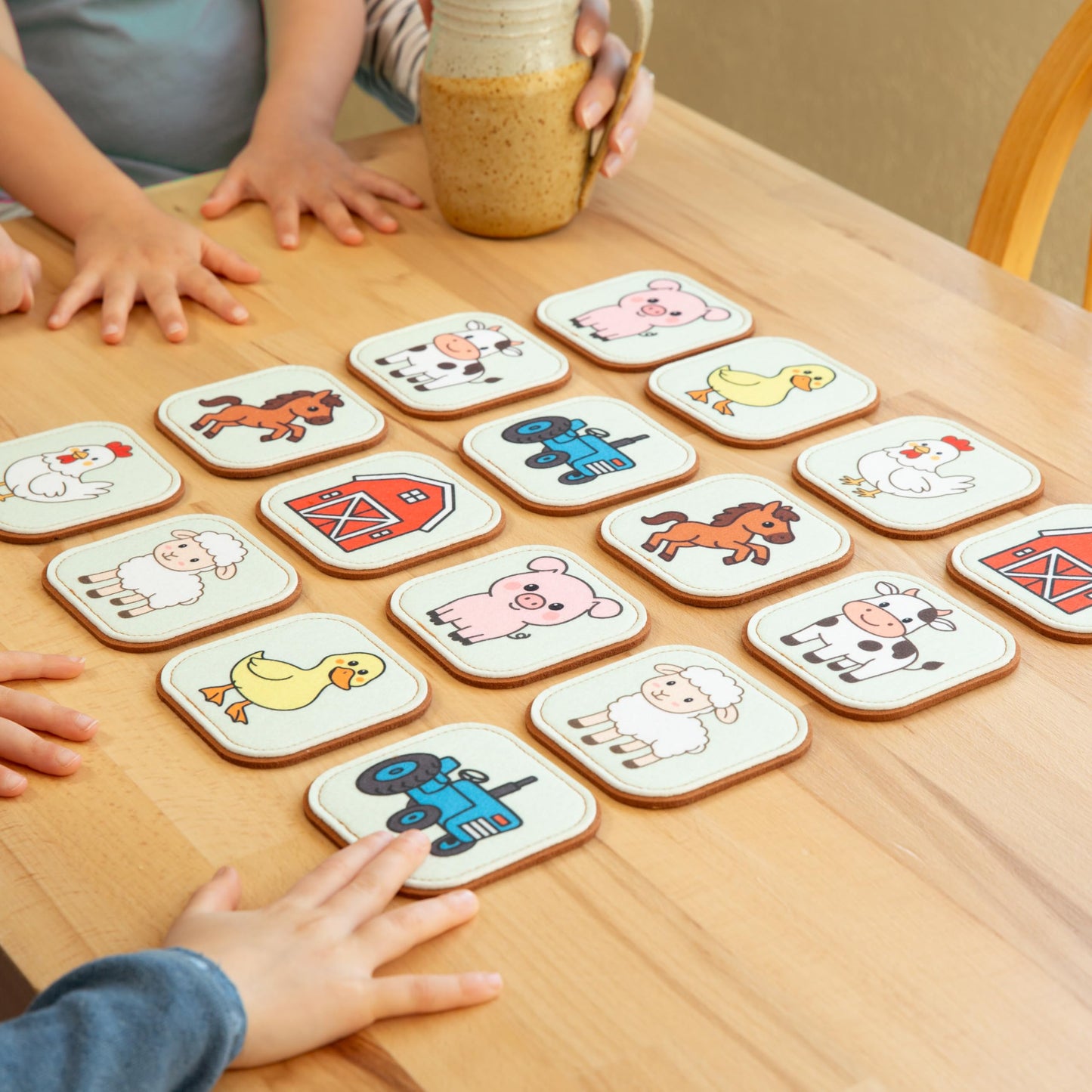 Peapod Play Felt Farm Matching Game for Toddlers – Farm Animal Memory Game & Flash Cards – Soft and