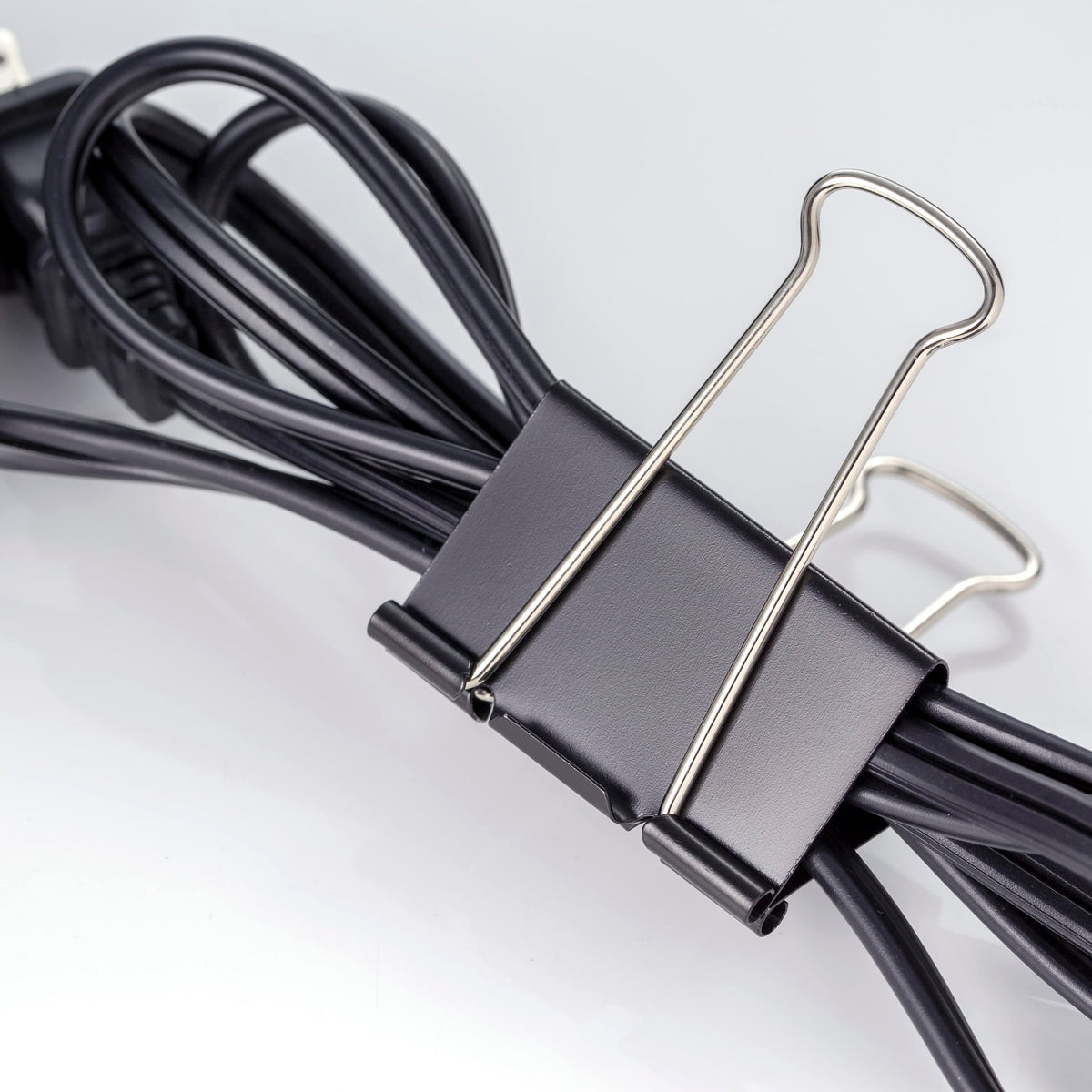 Officemate Large Binder Clips, 2 inch Wide, 1 inch Capacity, Box of 12 (99100)