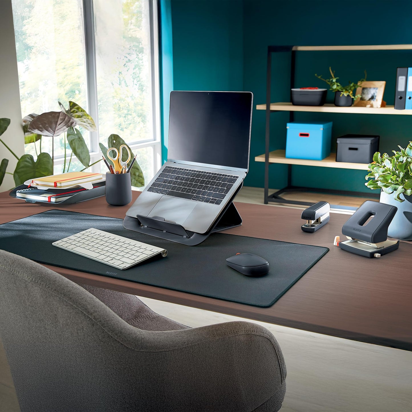 Leitz, Extra-Large Gaming Desk Mat, 100 x 40 cm, Non-Slip, Grey