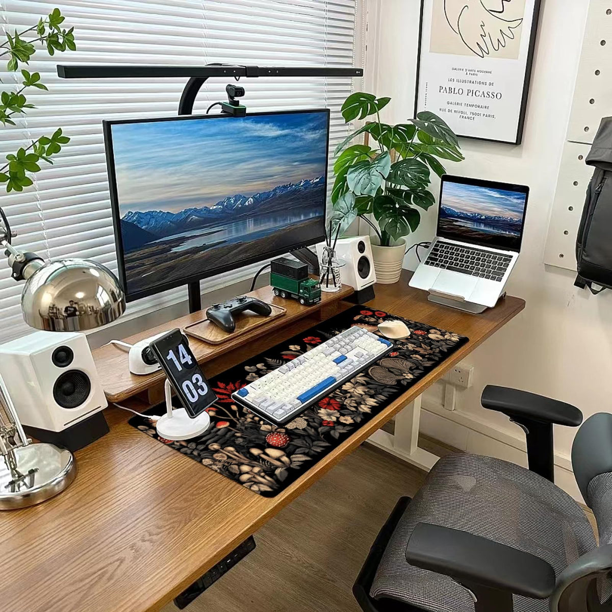 Desk Mat Mouse Pad Gaming Desk Pad XL Large Mouse Mat Office Decor Accessories (Mushroom Ferns)