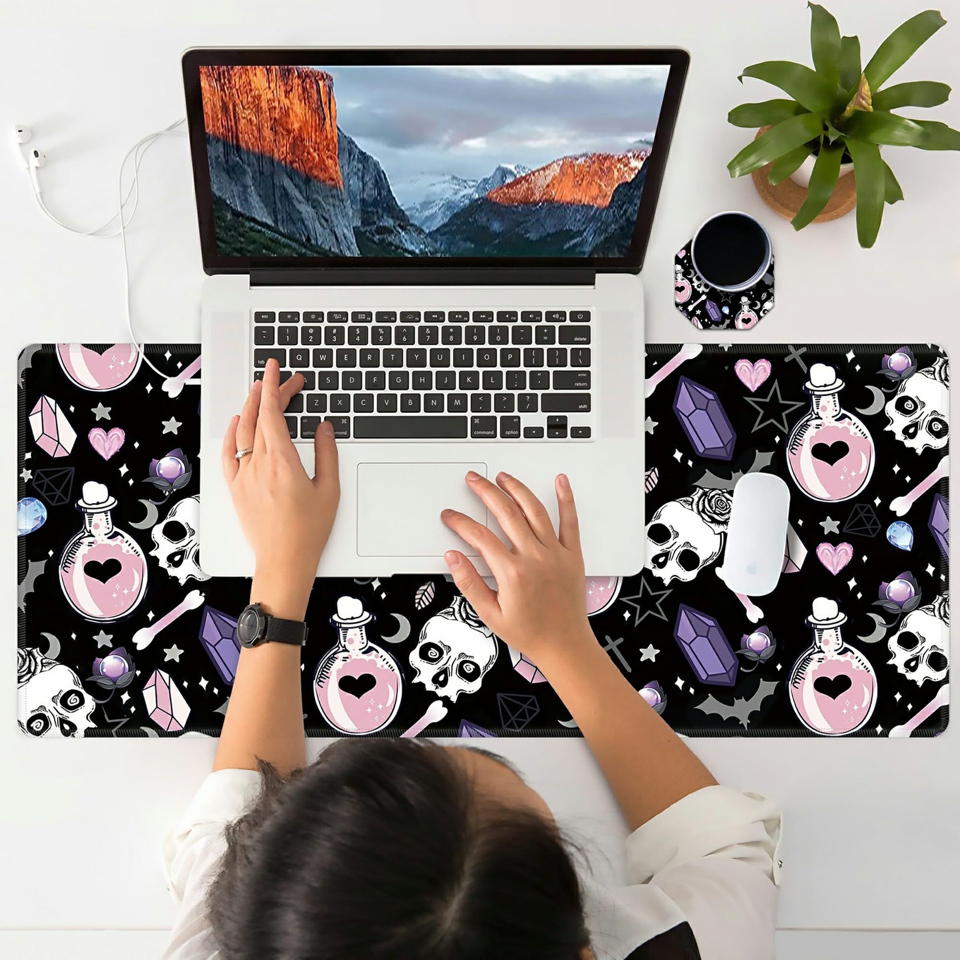 XXL Extended Mouse Pad with Coaster 31.5 x 11.8 Full Desk Mousepad Stitched Edges Pad Extended
