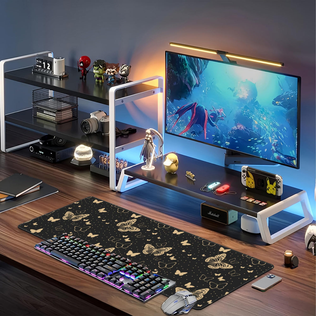 Golden Butterflies Desk Mat,Large Butterfly and Round Spots Gaming Keyboard Mouse Pad,Non-Slip