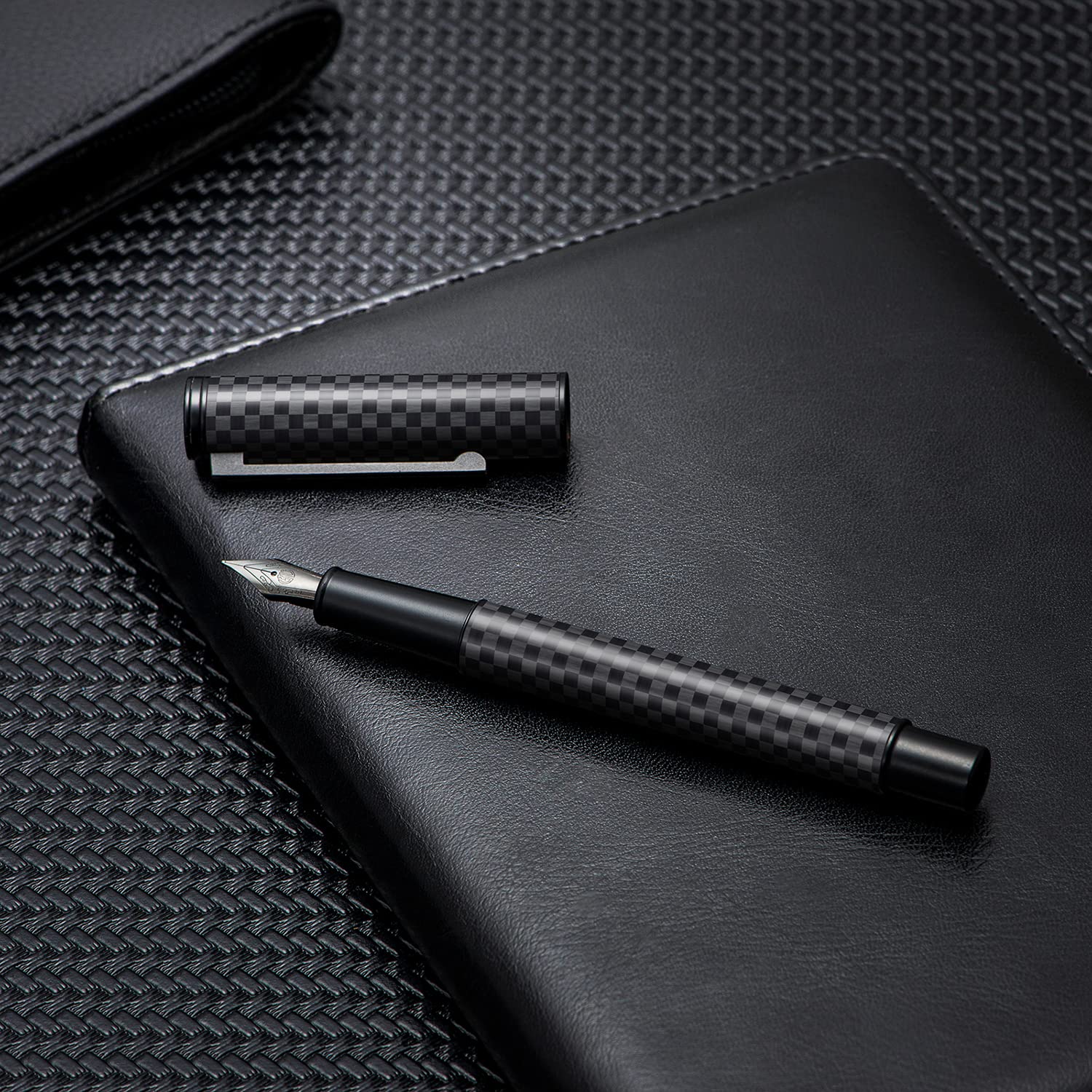 Hongdian Black Carbon Fiber Fountain Pen Extra Fine Nib Elegant Design Smooth Writer with