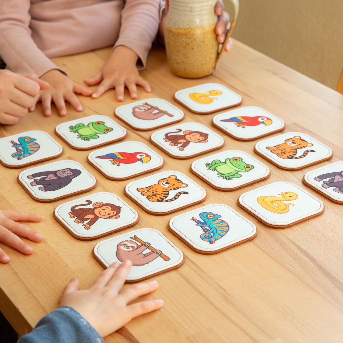 Felt Jungle Matching Game for Toddlers – Wild Animal Memory Game & Flash Cards – Soft and Safe for