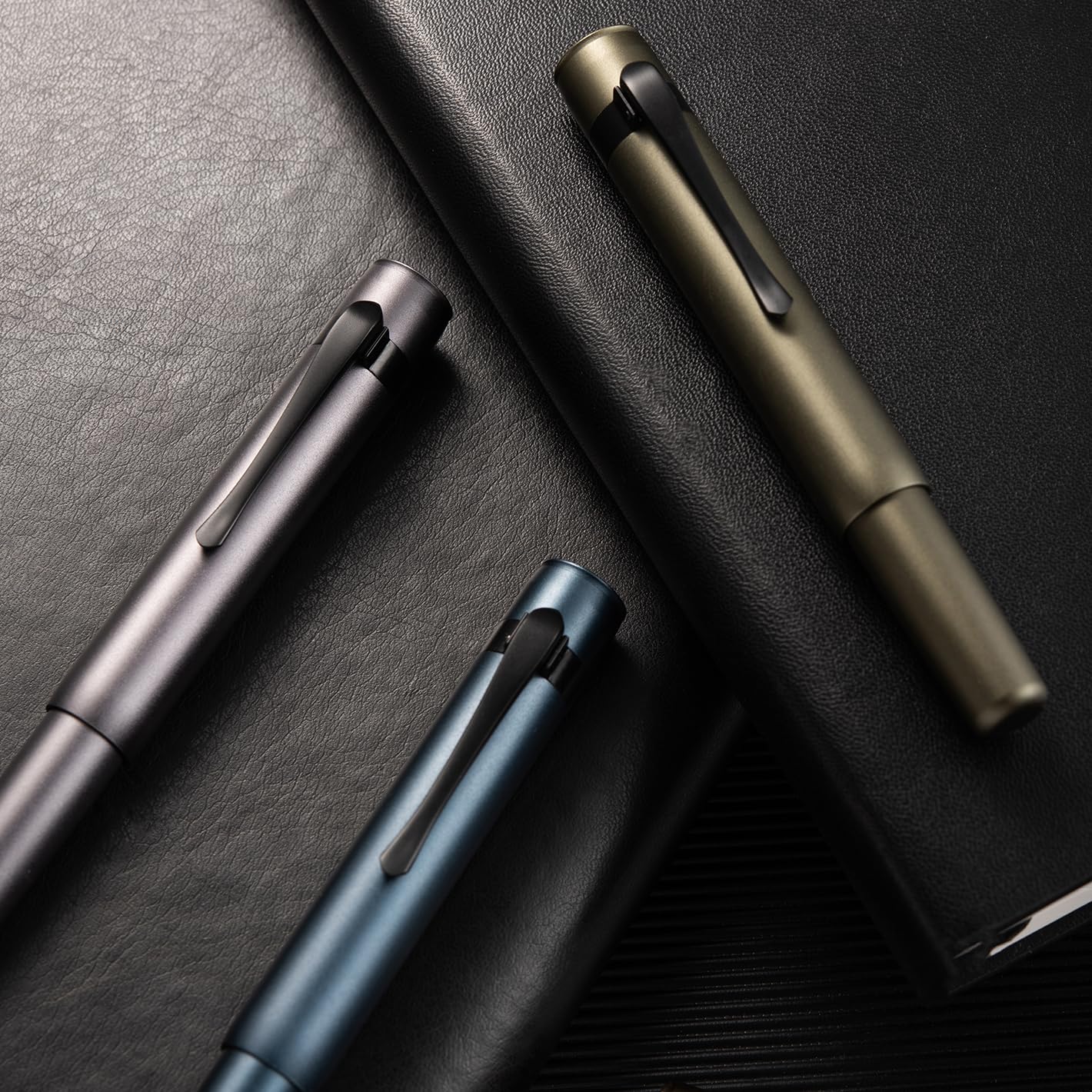 HONG DIAN M2 Black Forest Mini Fountain Pen, Fine Soft Nib & Sleek Shape Aluminium Short Pocket