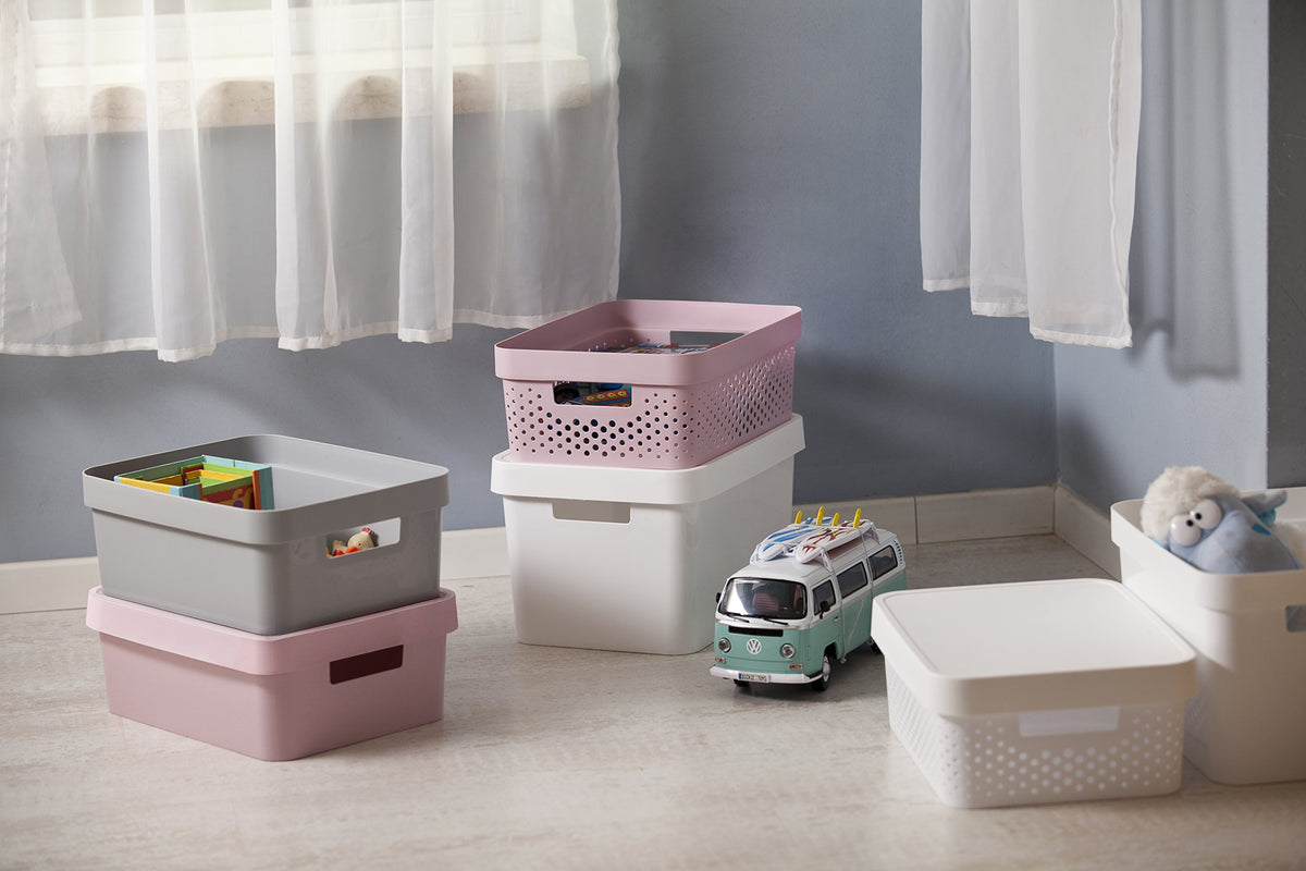 CURVER 04752-n23-00 Infinity White Plastic Storage Box with Lid 27 x 36.3 x 13.8 cm 11 litres