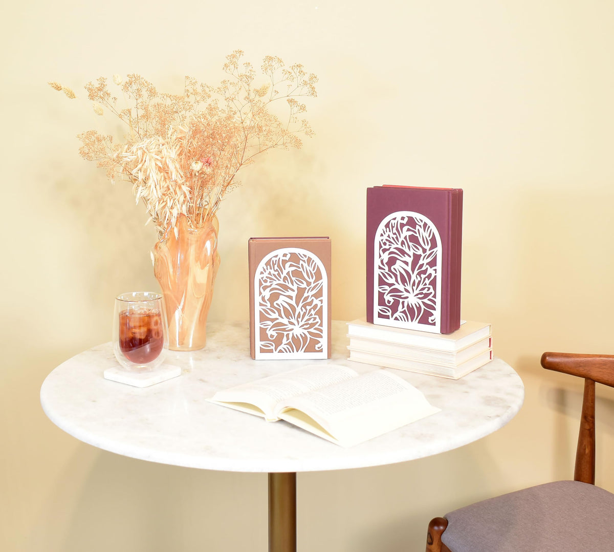 CNK Premium BookEnds - Metal Book Stoppers for Heavy Books, Home Office, Decorative Lily Flower