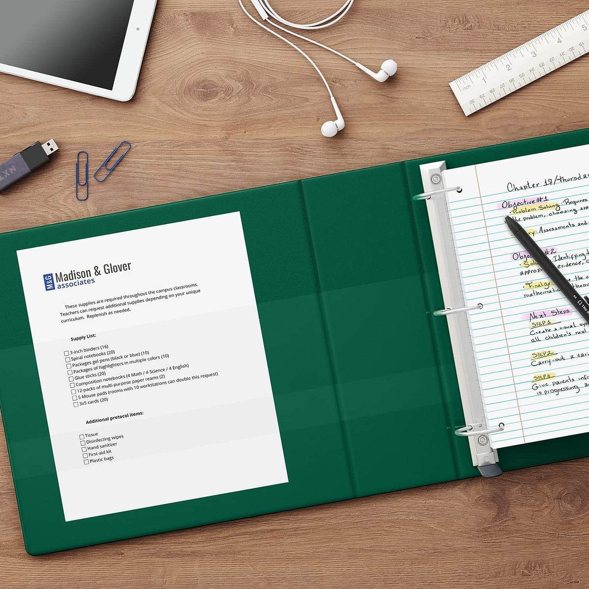 Staples Heavy-Duty 2-Inch D-Ring View Binder, Green, 450 Sheets