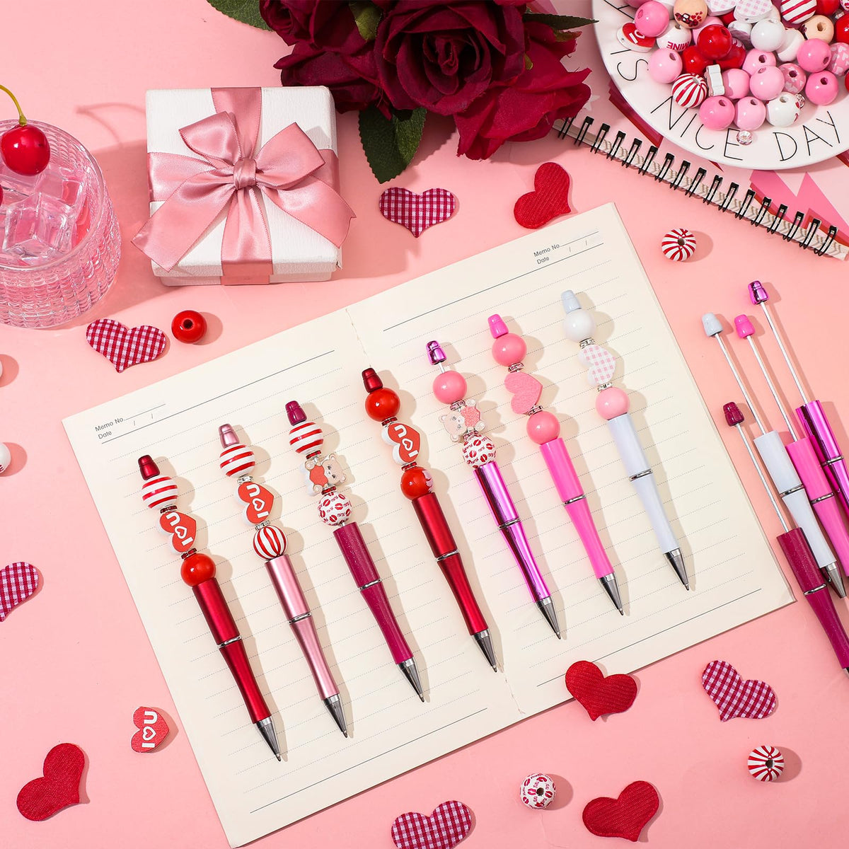 Zhanmai 197 Pcs Valentine‘s Day DIY Beadable Pens Kit 24 Plastic Ballpoint Pen with 101 Assorted