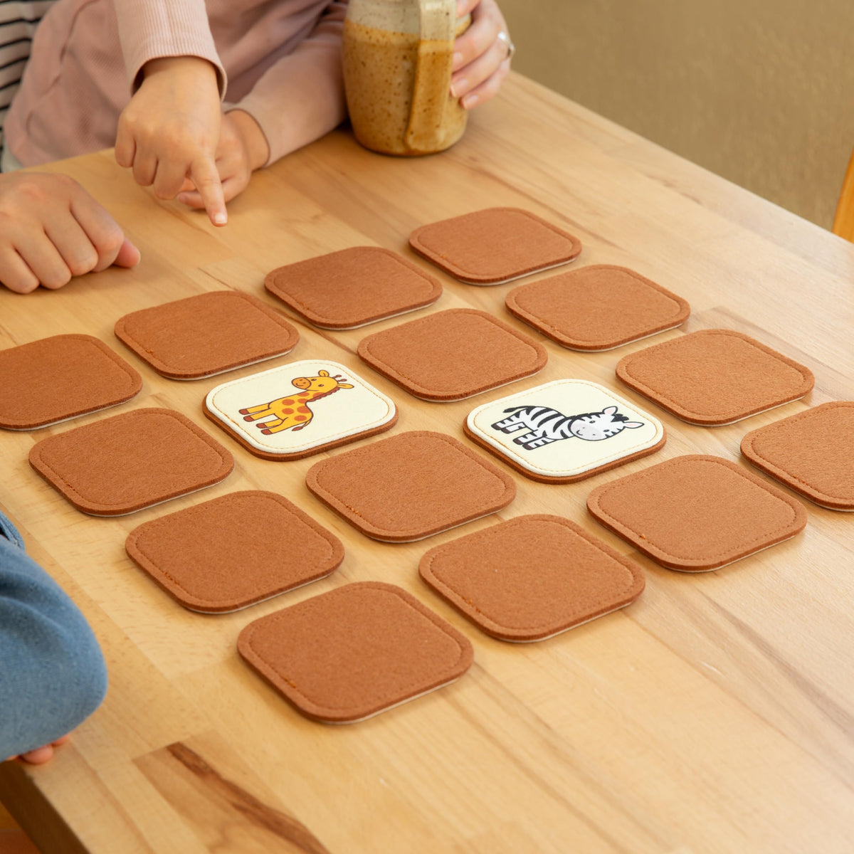 Felt Safari Matching Game for Toddlers – Wild Animal Memory Game & Flash Cards – Soft and Safe for