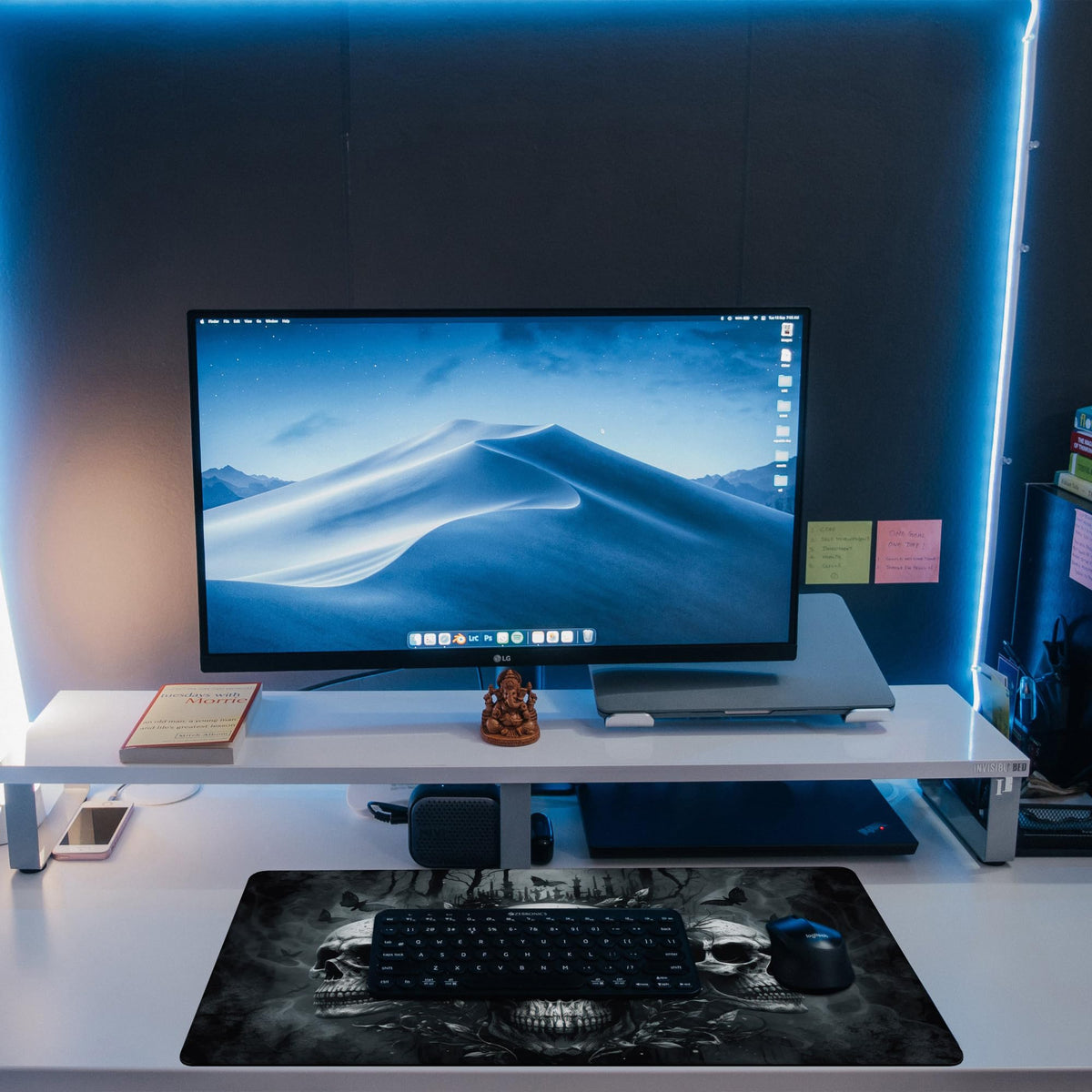 KOAIWPAE Large Gaming Mouse Pad, Ghostly Skulls in Mist Desk Mat, Scary Skulls Desk Pad