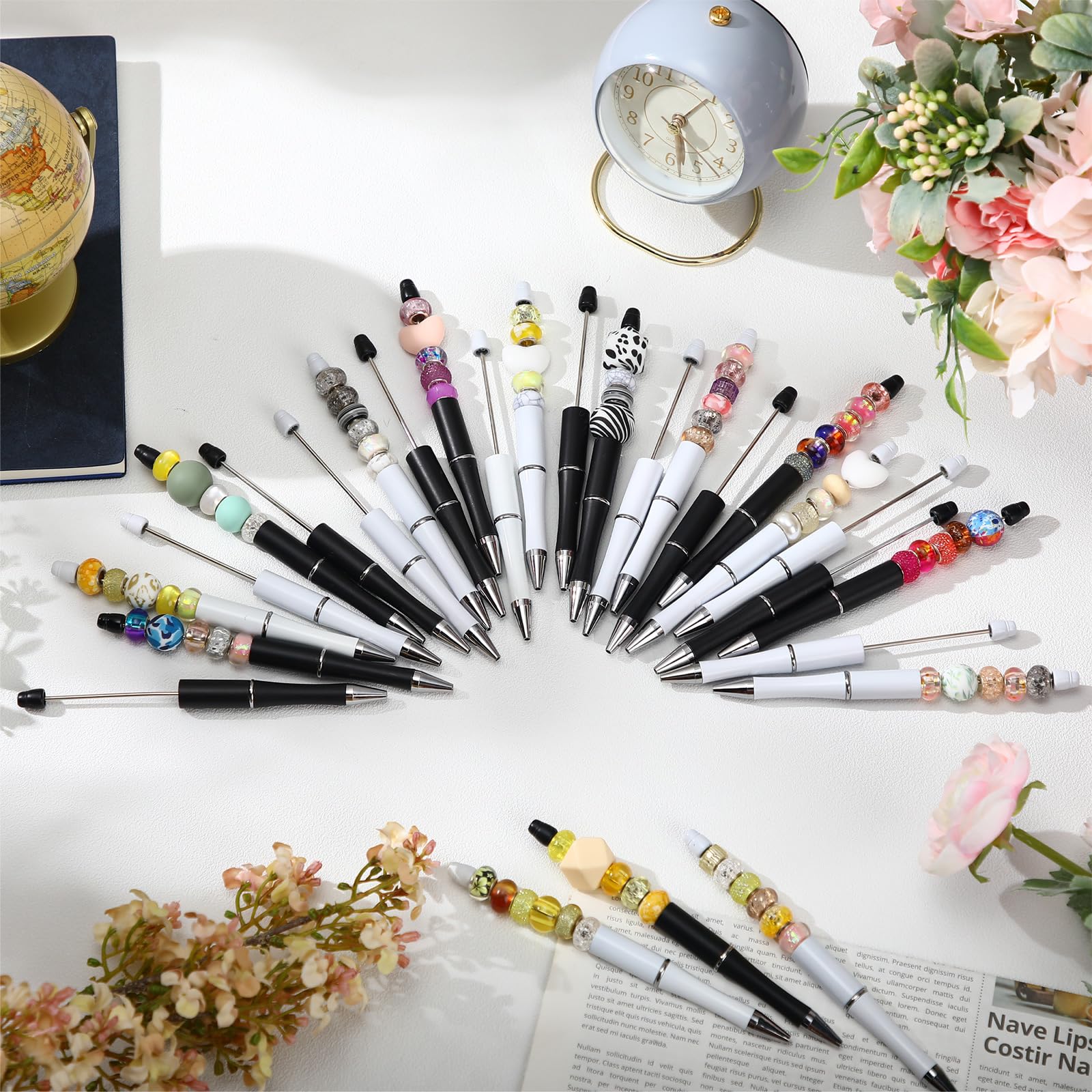 Kosiz 150 Pcs Plastic Beadable Pen Bulk, Black and White