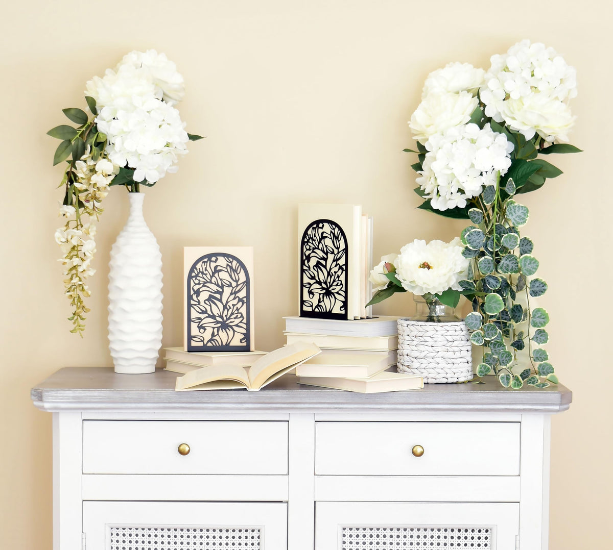 CNK Premium Bookends for Home Office, Heavy Books, Decorative Book Stoppers, Lily Flower Black