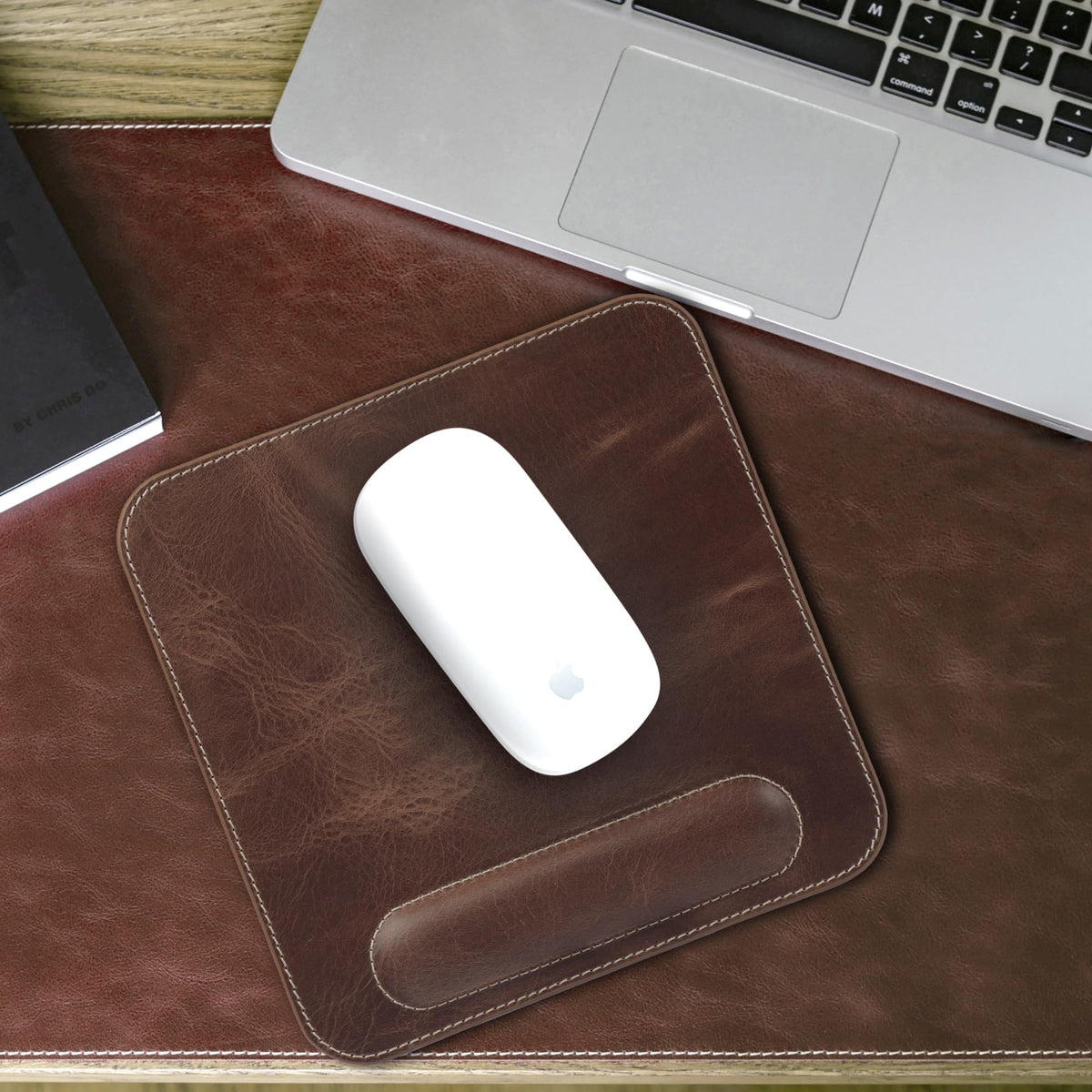 Londo Top Grain Leather Mouse Pad with Wrist Rest – Ergonomic Support, Non-Slip Base, Smooth Surface