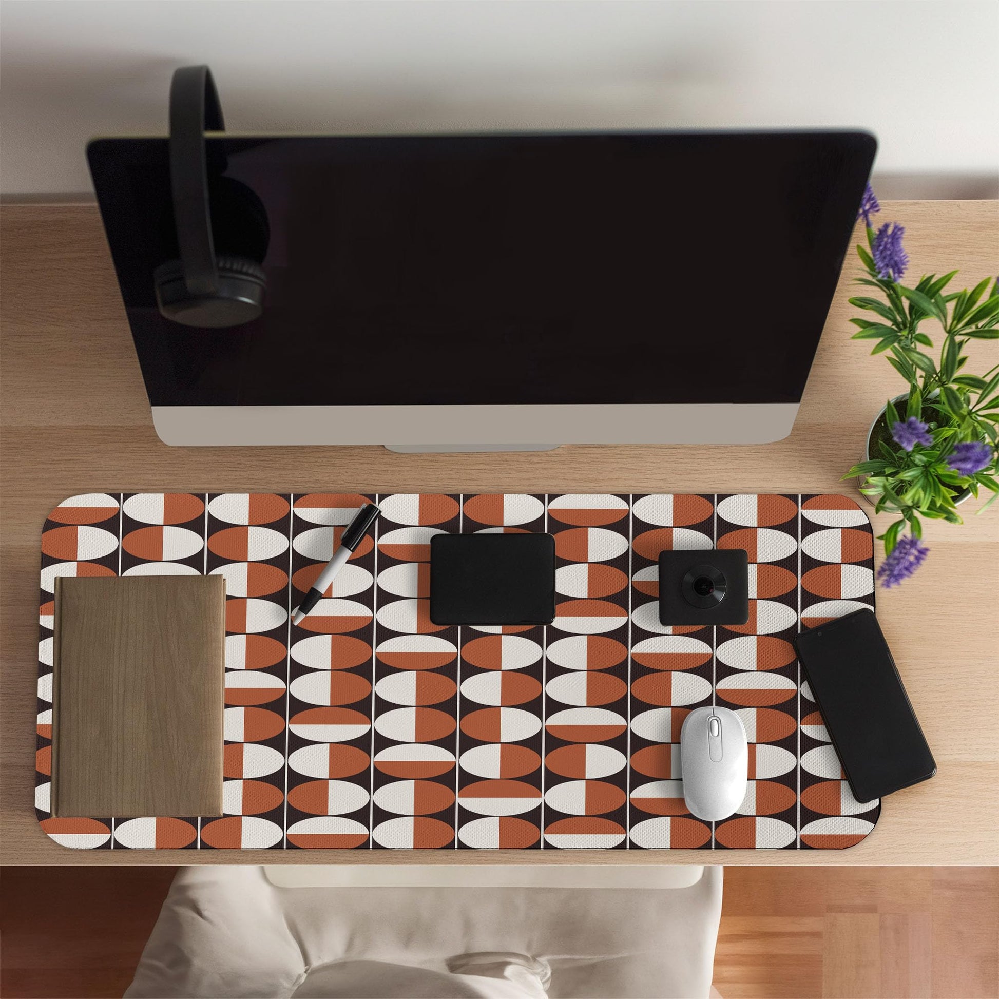 Ambesonne Mid Century Computer Mouse Pad, Repeating Bicolor Circles in Vertical Order with Varying