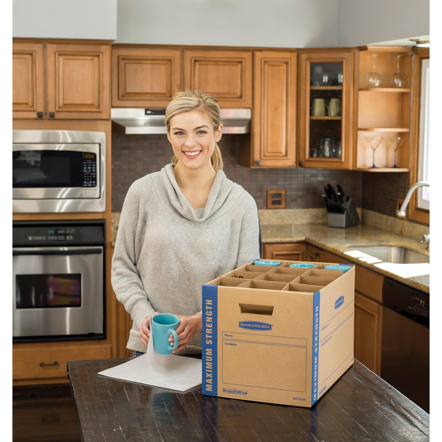 Bankers Box Kitchen Kit Moving Box 1 Pack, Dividers and Cushions, Reinforced Handles, Tape-Free