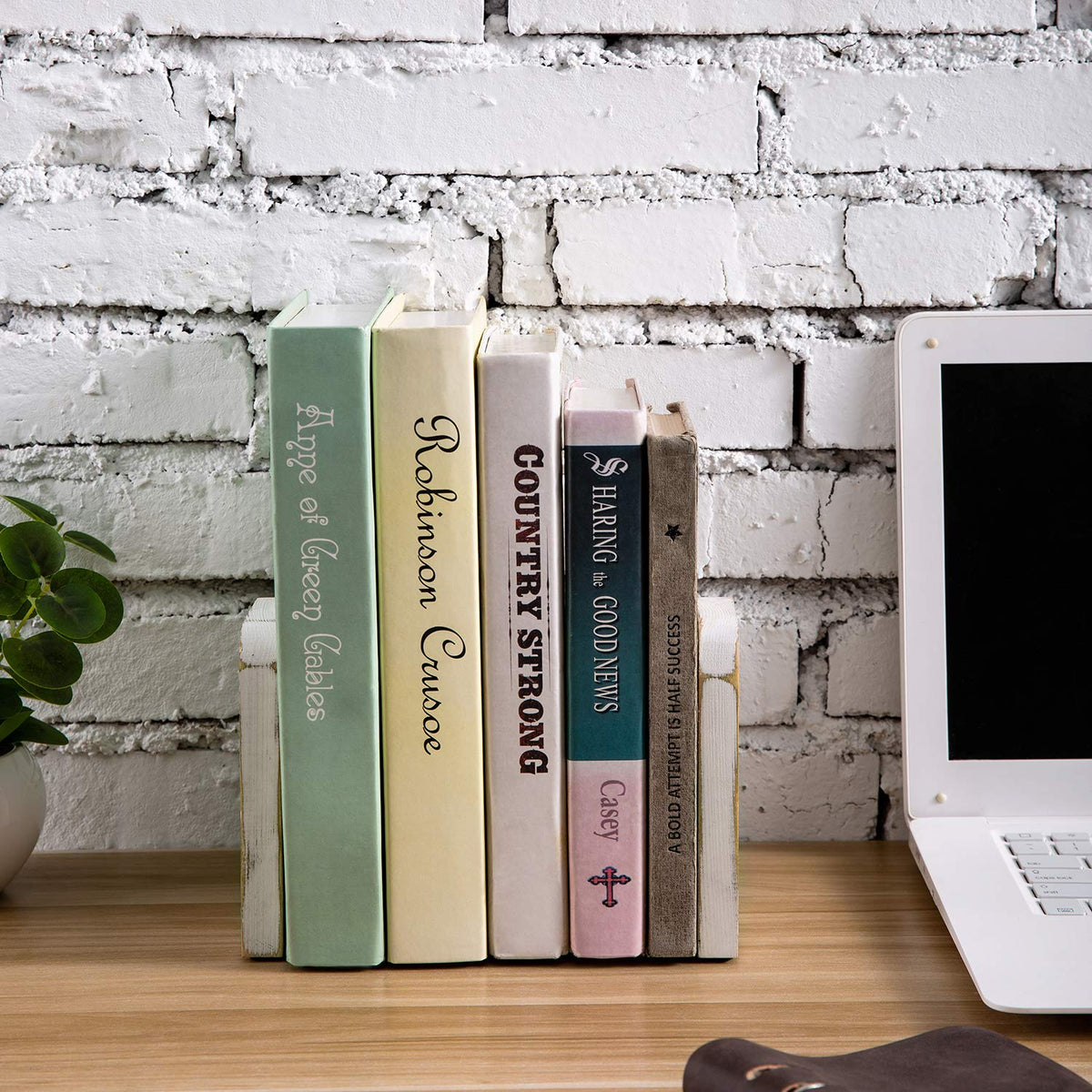 MyGift Farmhouse Book Ends for Shelves, Vintage Decorative Bookends, Bookends Display Organizer