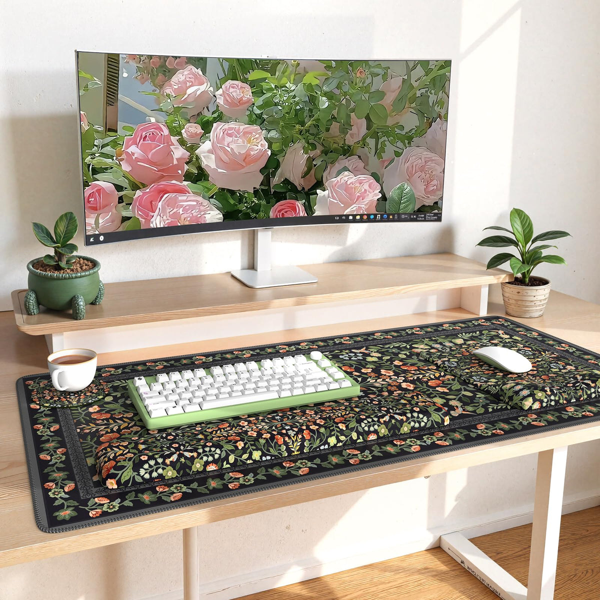 iLeadon Mouse Pad Set, Non Slip Desk Mat with Keyboard Wrist Rest