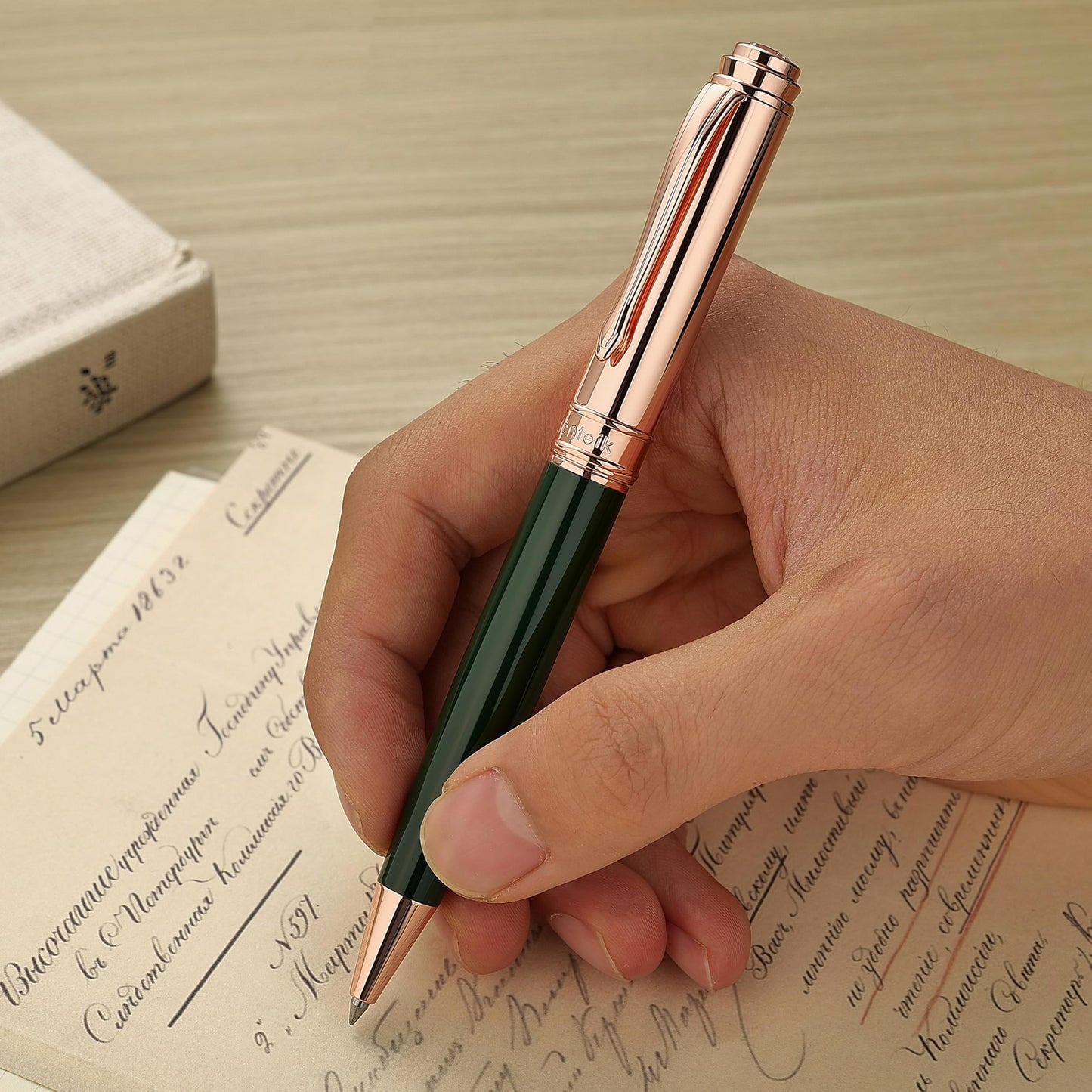 MCNTEIK Luxury Gel Pen, Top Set With 8mm Brilliant Diamond,Dark Green Pen Body,Attractive Rose Real
