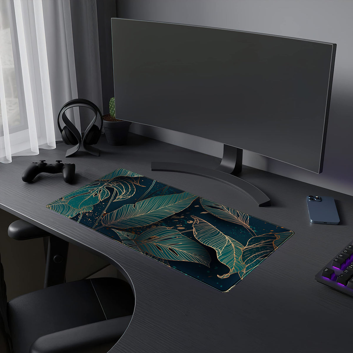 Desk Pad, Green Gold Palm Leaves Extended Gaming Mouse Pad Cute Large Desk Mat, Non-Slip Rubber