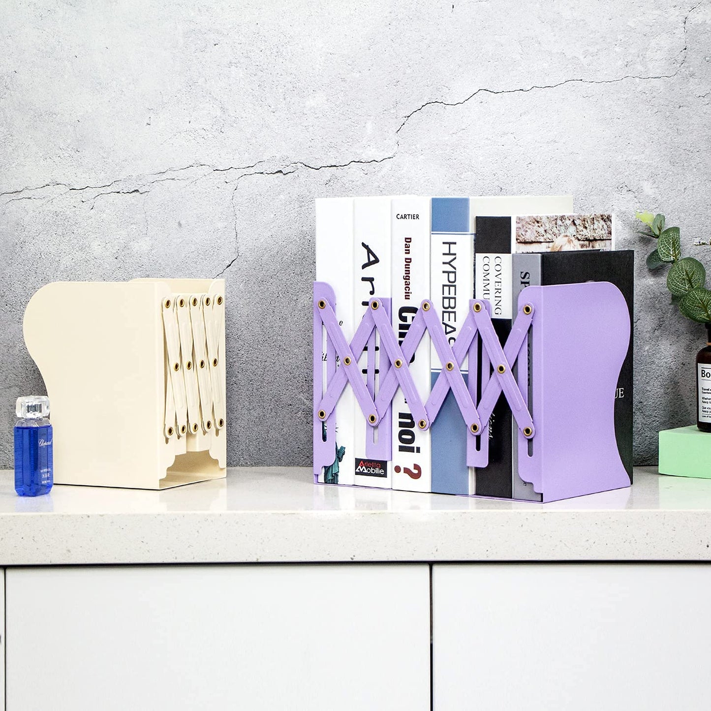 Aobopar Adjustable Metal Book Ends for Shelves Pink