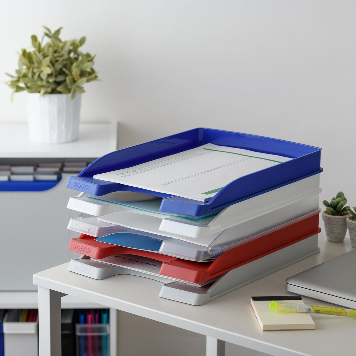 Leitz A4 Letter Tray, Slim, Clear, Plus Range, 52370003
