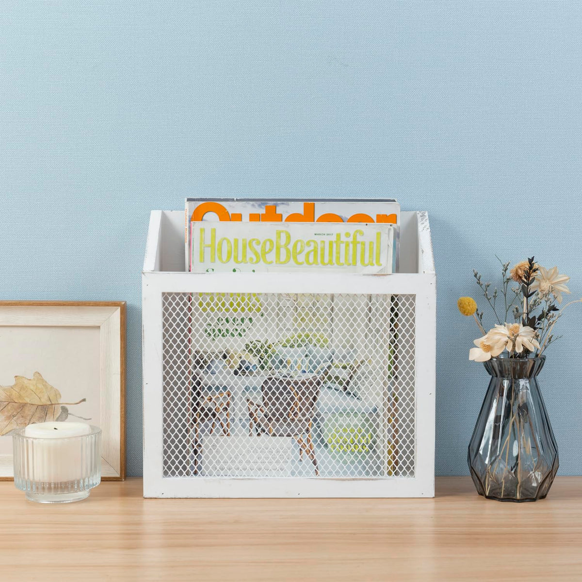 MyGift White Wood Magazine Holder, Chicken Wire Wall Mounted Mail Sorter