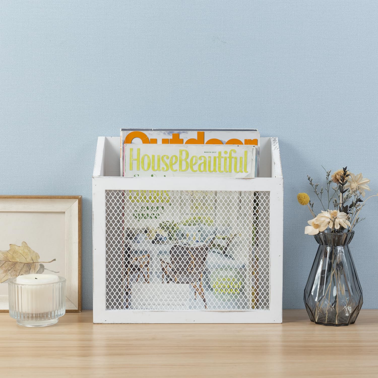 MyGift White Wood Magazine Holder, Chicken Wire Wall Mounted Mail Sorter