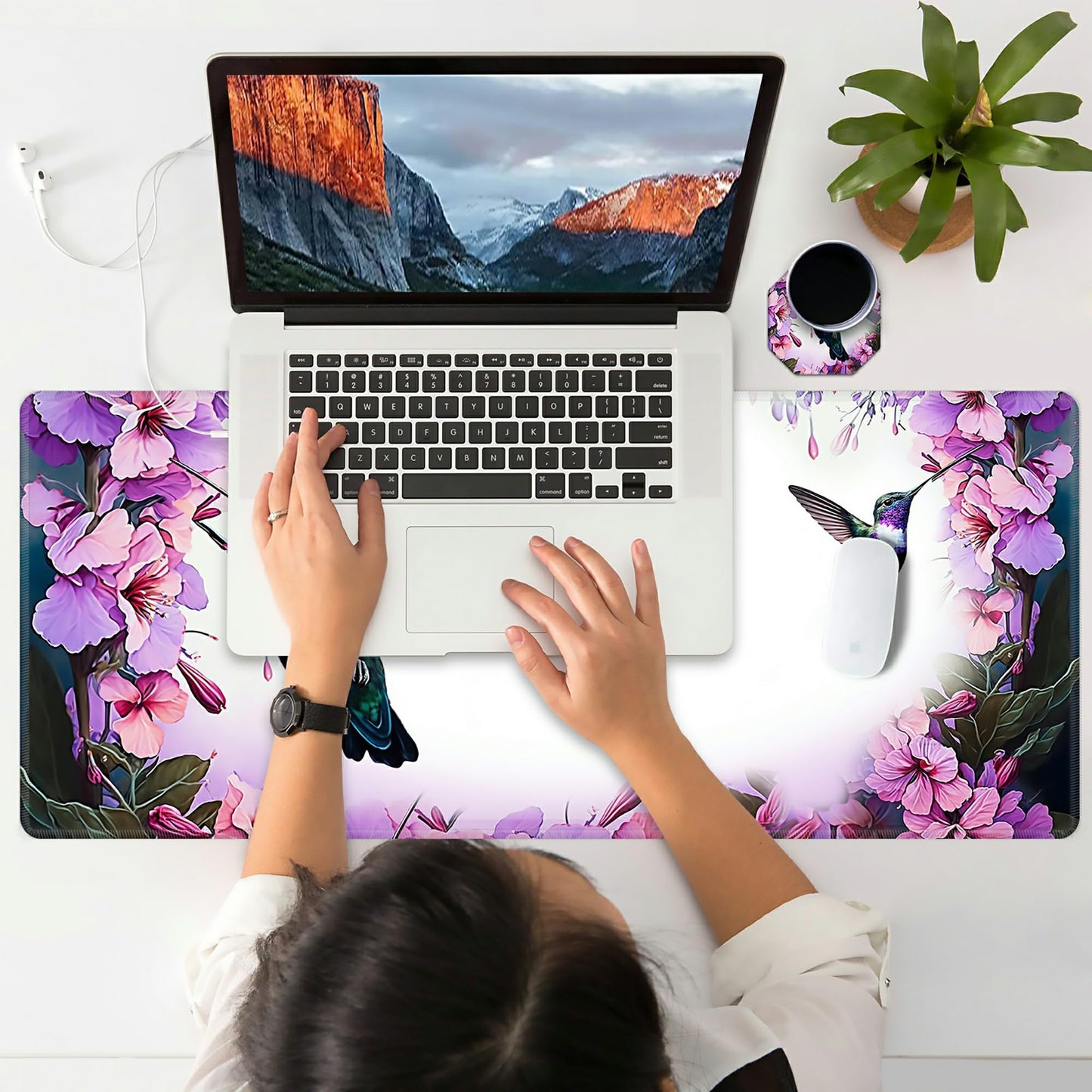 Hummingbird Extended Large Mouse Pad with Coaster - 35.4 x 15.7 Full Desk Mousepad - Stitched Edges