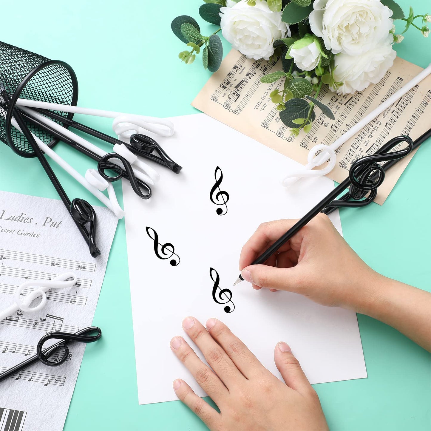 Lincia 100 Pcs Music Note Pens Bulk Musical Ballpoint Pens, Black, White