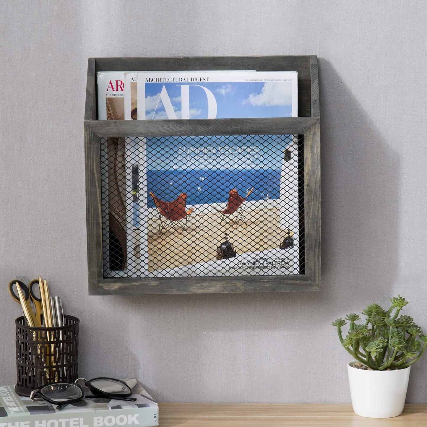 MyGift Vintage Gray Wood Magazine Holder, Chicken Wire Mail Sorter