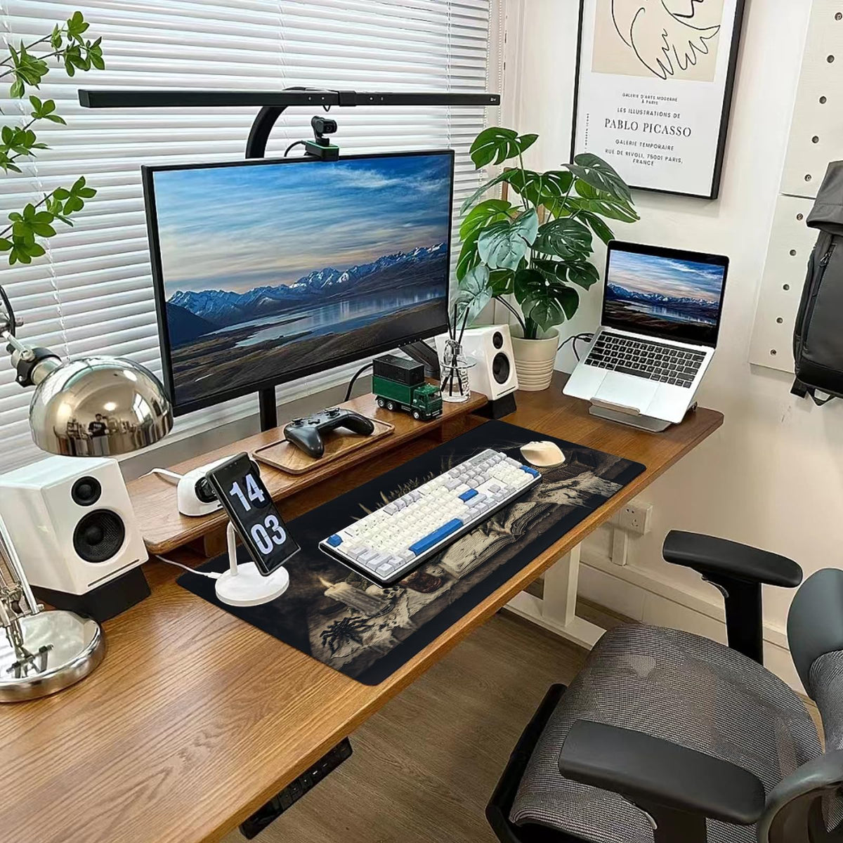 Desk Mat Mouse Pad Gaming Desk Pad XL Large Mouse Mat Office Decor Accessories (Sleeping Dragon)