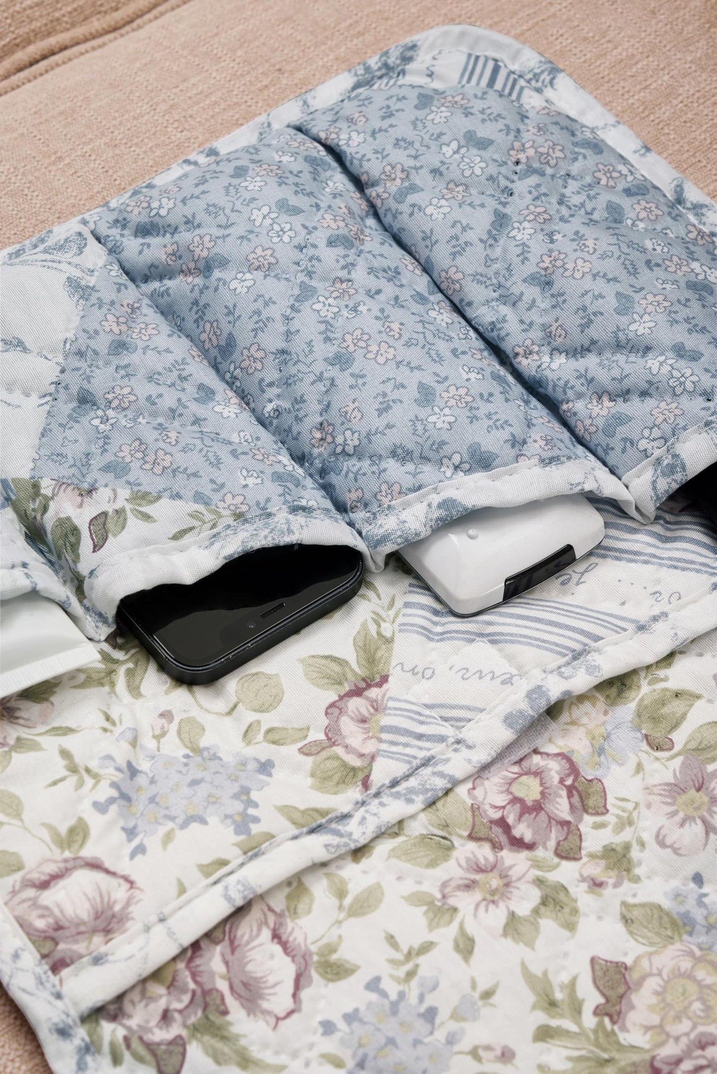 Brilliant Sunshine Blue Roses Patchwork Couch Armrest Cover, 35"×13"