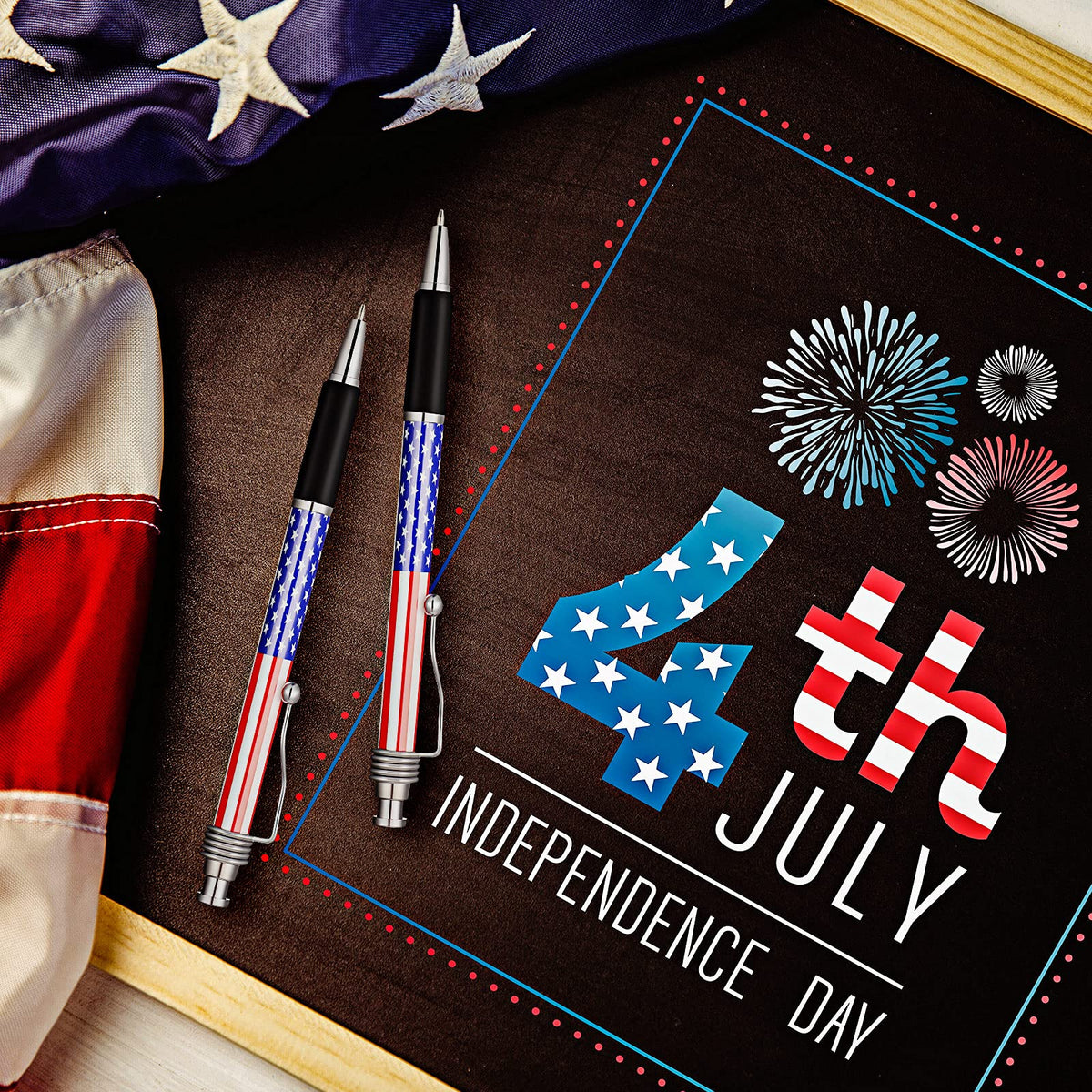 Tenare 32 Pcs American Flag Ballpoint Pen USA Patriotic Themed 1.0 mm Independence Day 250th