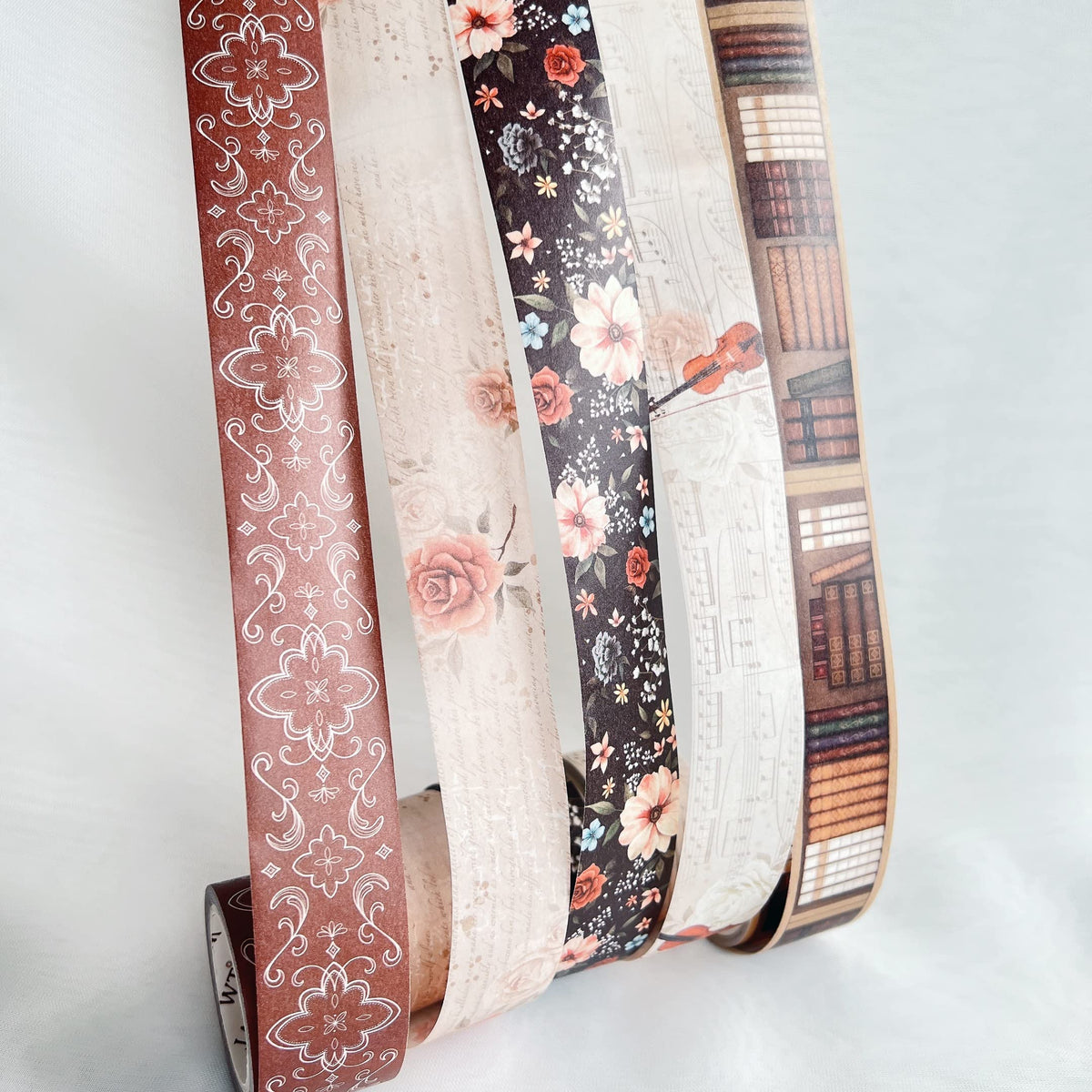 WT Academia Washi Tape Set, 5 Rolls, Original Designs, Vintage Floral Decorative Masking Tape, DIY