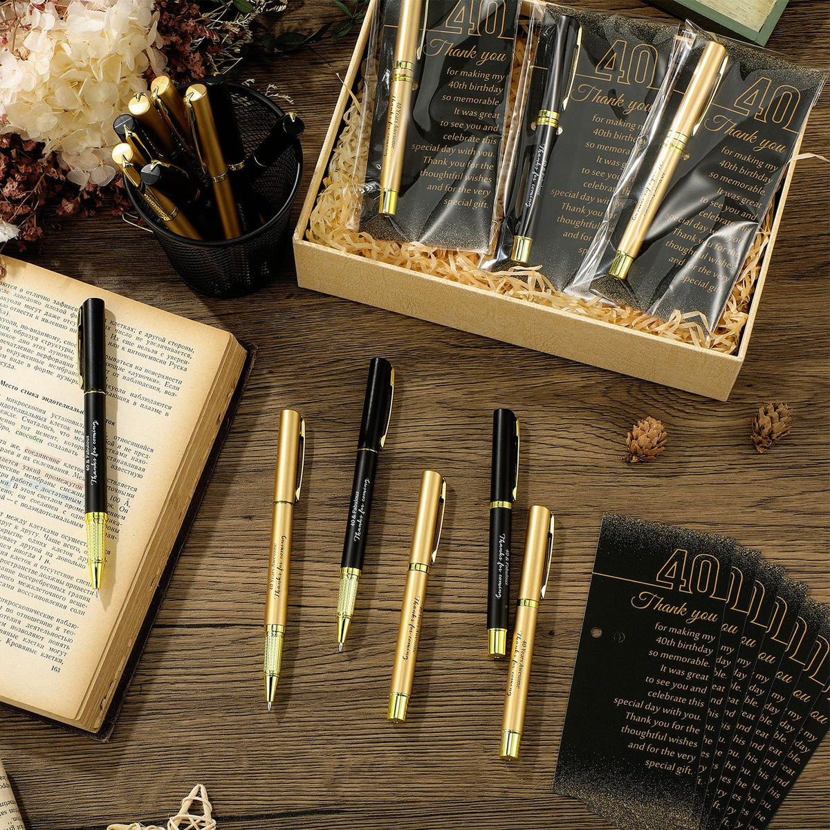 Feifeiya 50 Set 40th Birthday Favors with Black Gold Pens Cards