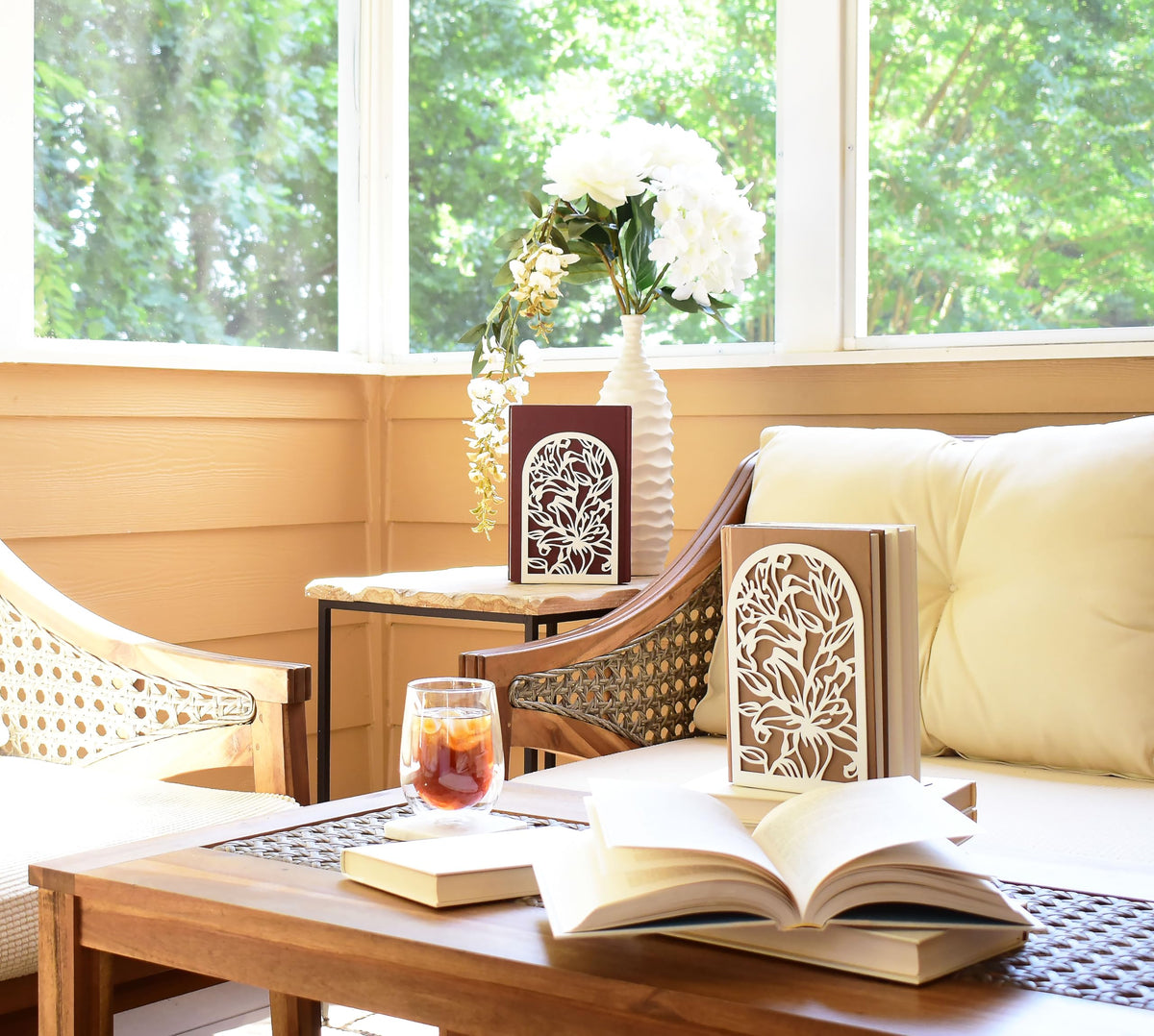 CNK Premium BookEnds - Metal Book Stoppers for Heavy Books, Home Office, Decorative Lily Flower
