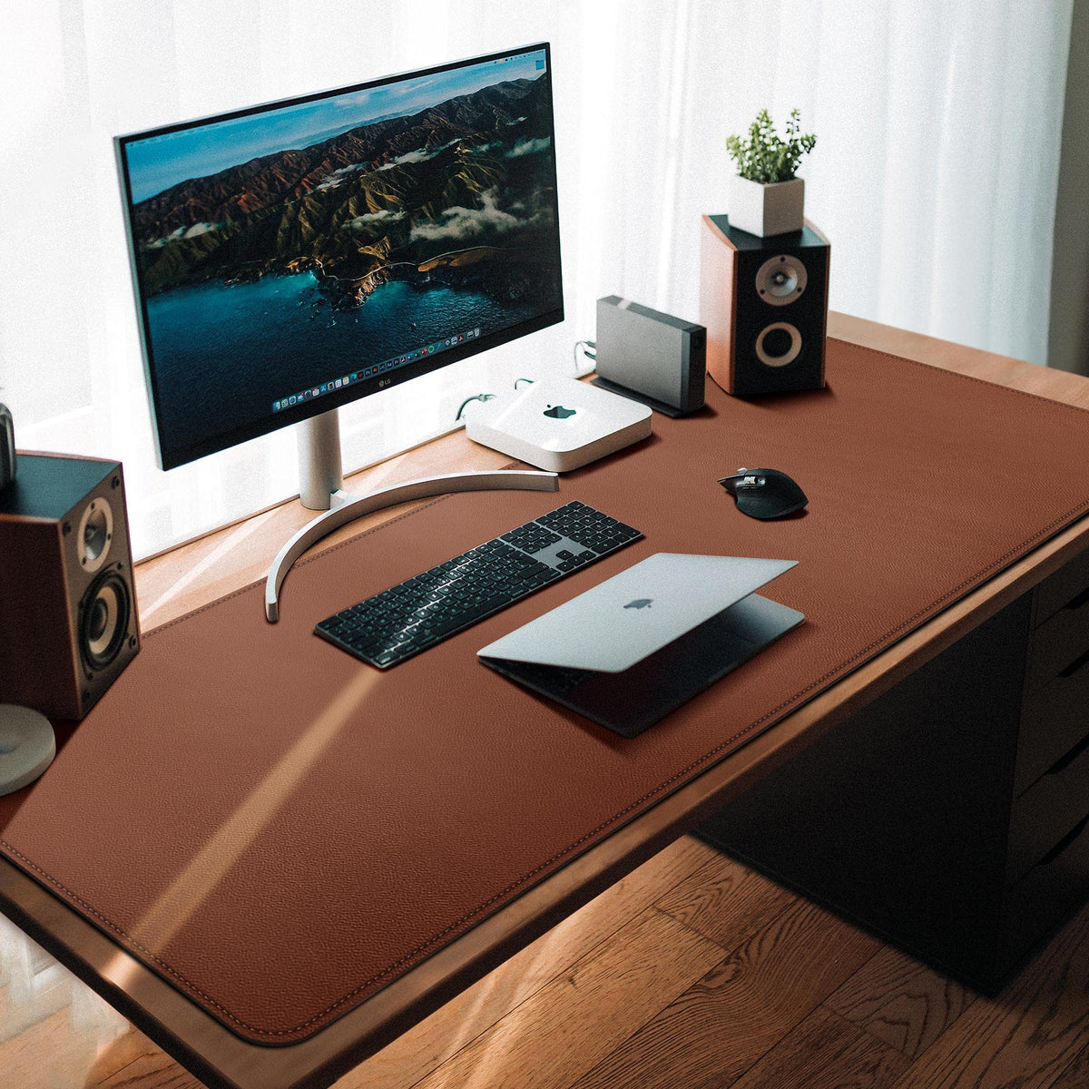 CENNBIE Leather Desk Mat 39.3"x19.6", Office Desk pad (Brown)