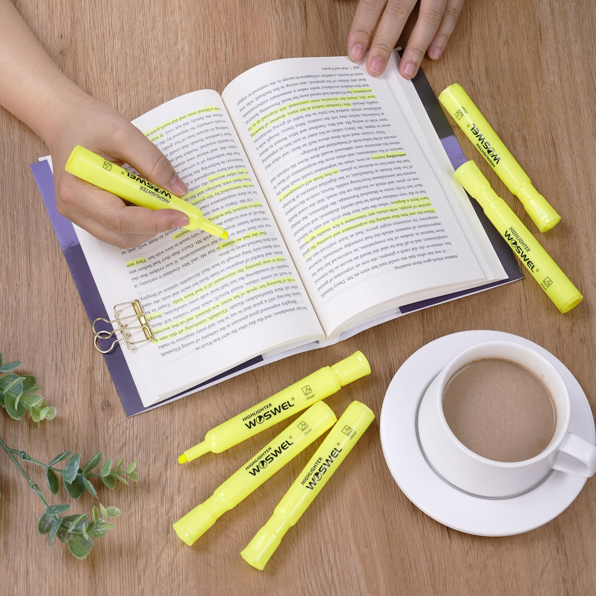 WOSWEL Highlighters Bulk, 72 Pack Tank Style Highlighters Set, Fluorescent Yellow, Chisel Tip