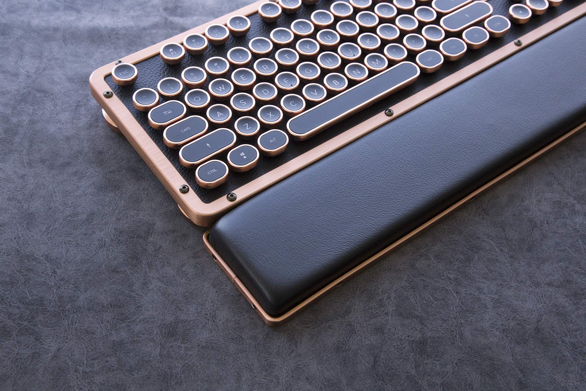 AZIO Retro Classic Palm Rest