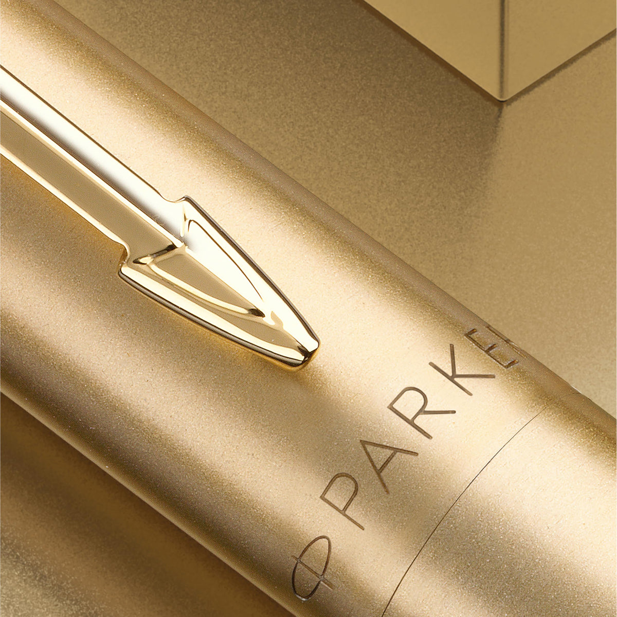 Parker Jotter XL Ballpoint Pen | Monochrome Matte Gold | Medium Point | Blue Ink | Gift Box
