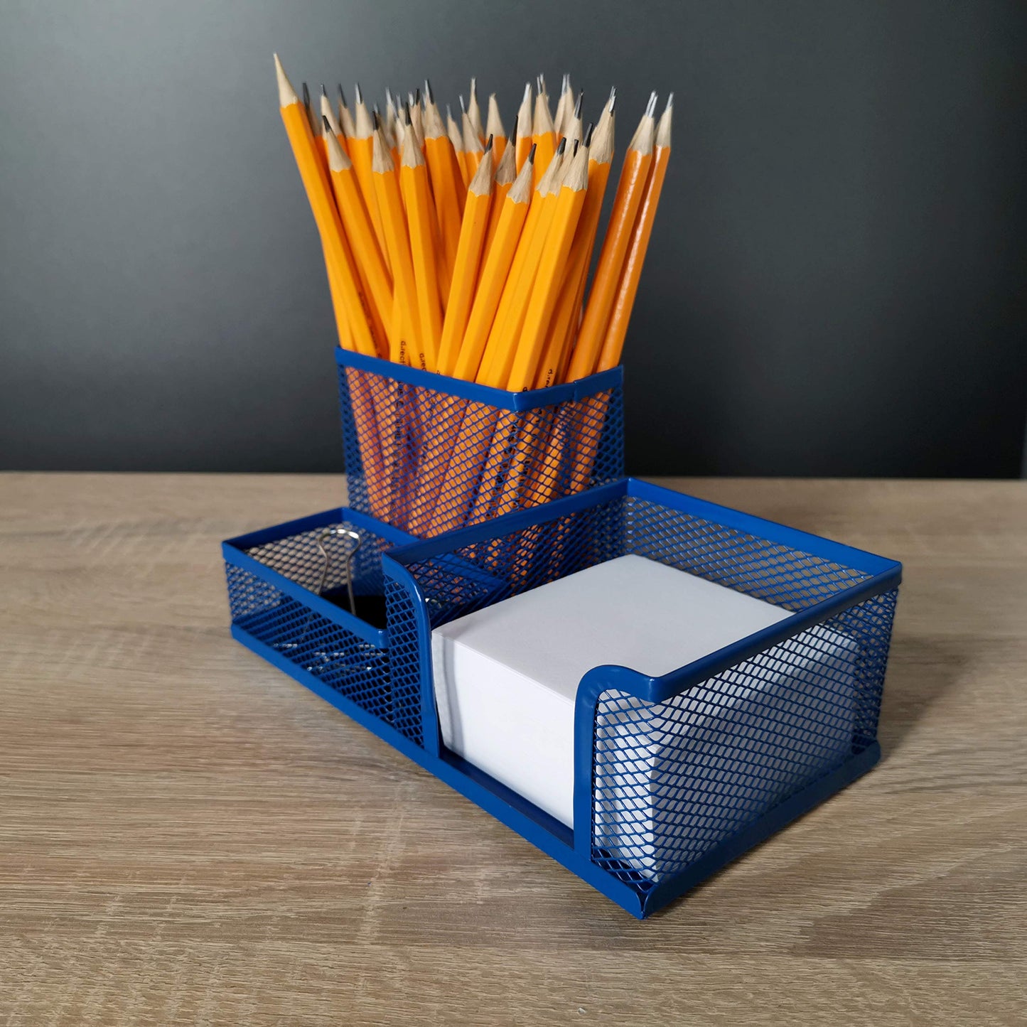 Leviatan Desk Organizer | Metal Desk Organizer | Office Pen Holder | Desk Organizer with Mesh Note