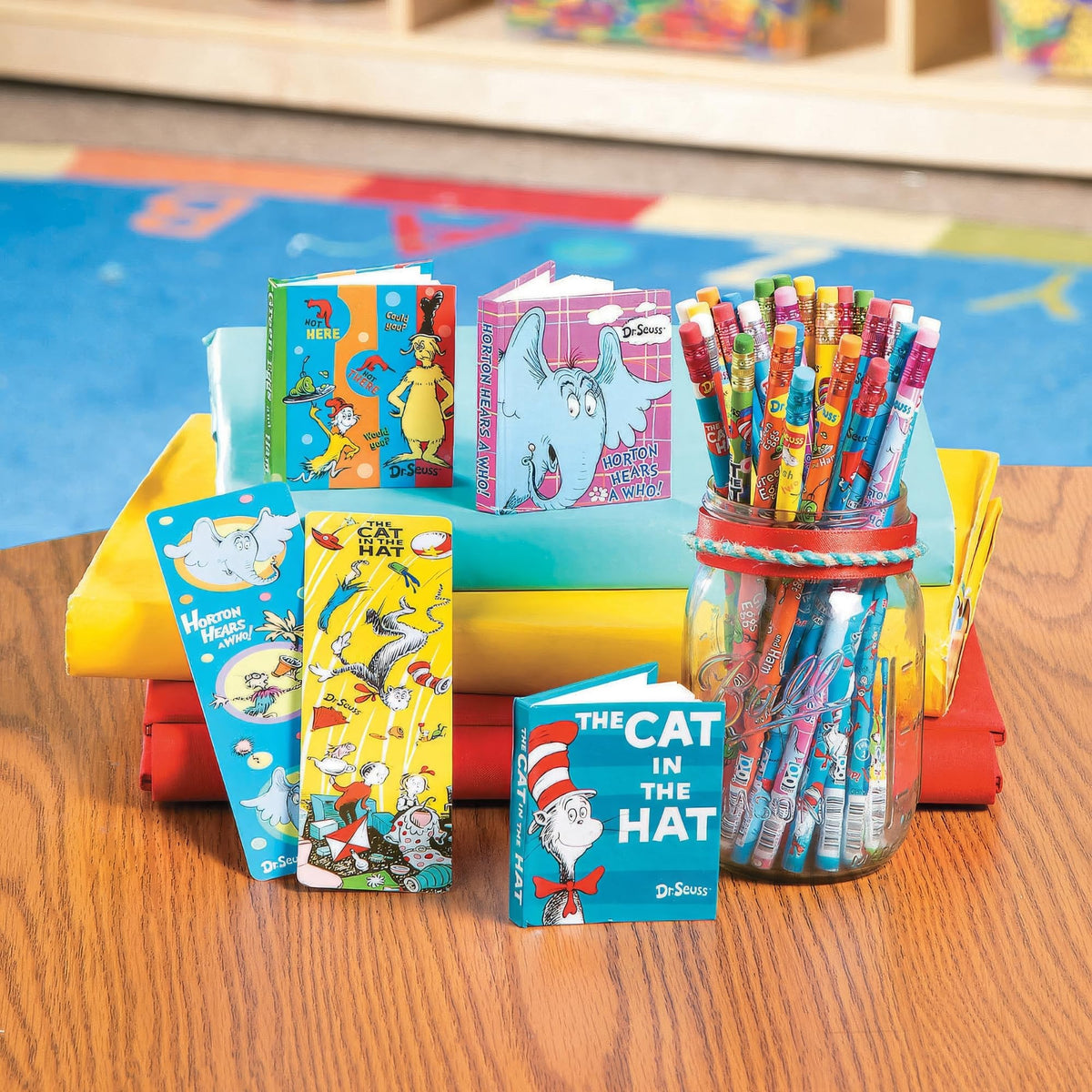 Raymond Geddes 69743 Dr. Seuss Assorted Number 2 Pencils For Kids (Pack of 72)