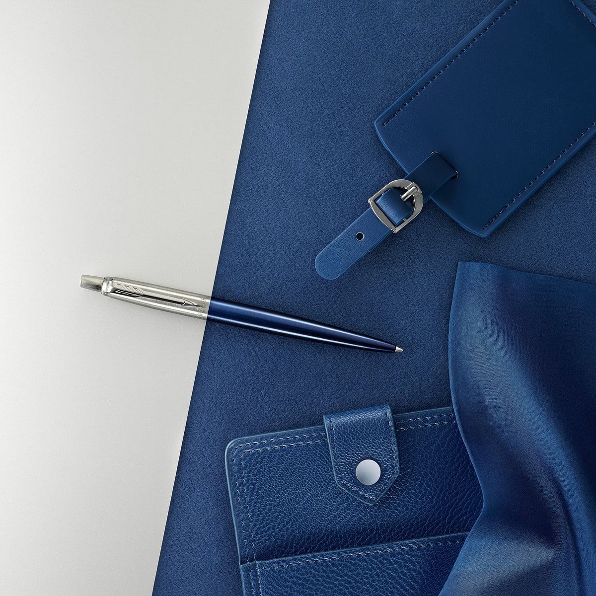 Parker Jotter London Duo Discovery Pack: Red Kensington Ballpoint Pen & Royal Blue Gel Pen